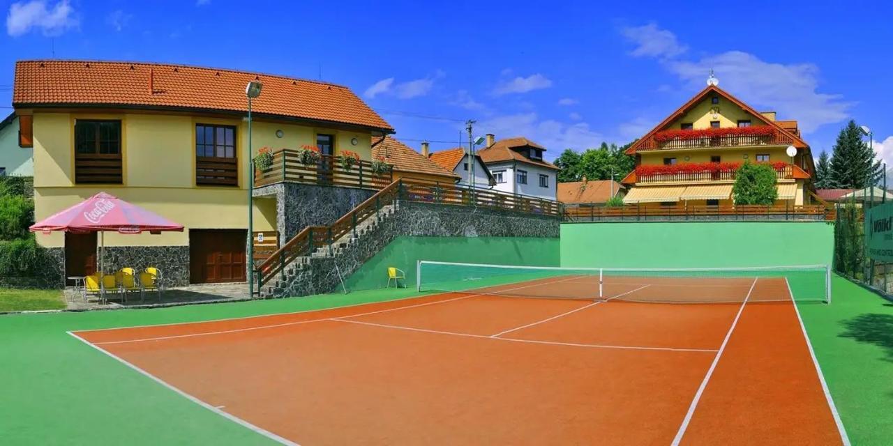 Penzion Una Liptovsky Mikulas Exterior photo